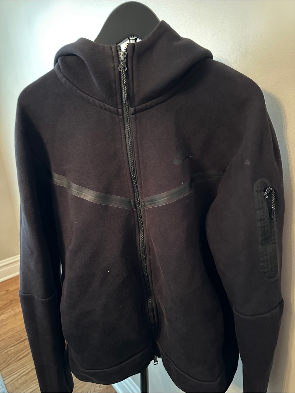 Nike Tech Men’s Black Full-Zip Hoodie Jacket